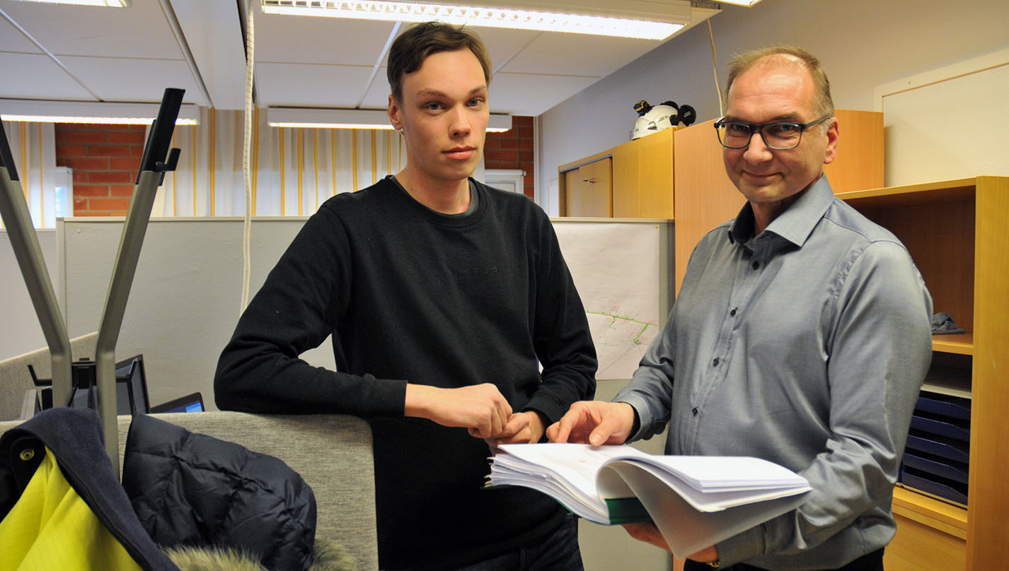 Niko Riihimäki ja Jani Mettälä SAMK Sähköakatemia Pori Energia
