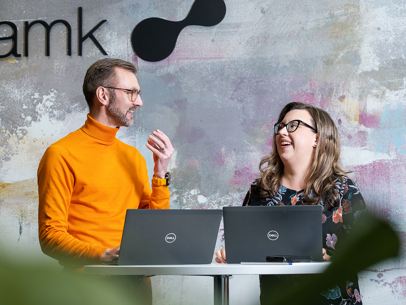 Mikko Pakkasela and Hanna Rissanen posing in the studio.