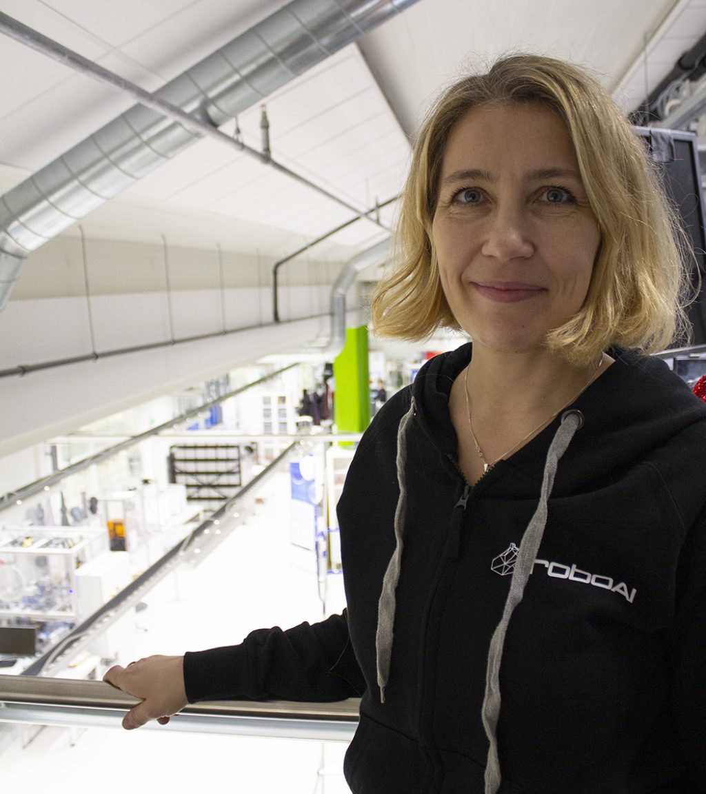 Anu Holm Pienempi