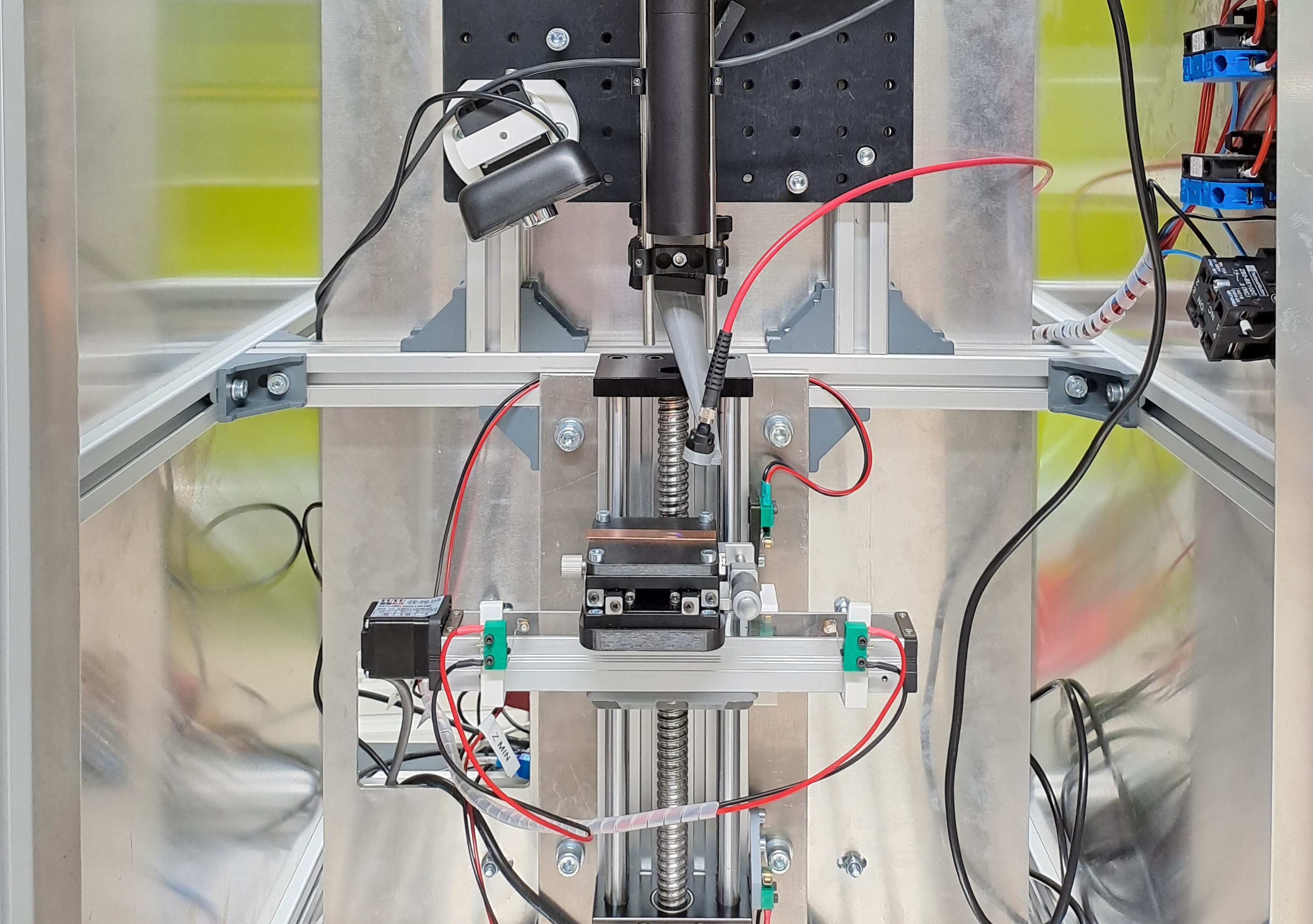 A spectroscope developed by RoboAI Green.