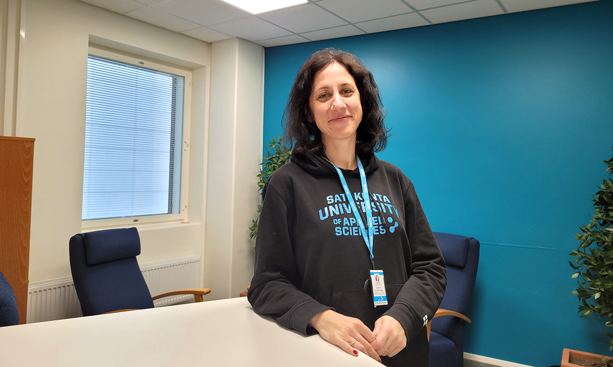 Szilvia Simon-Nagy in the SAMK conference room.