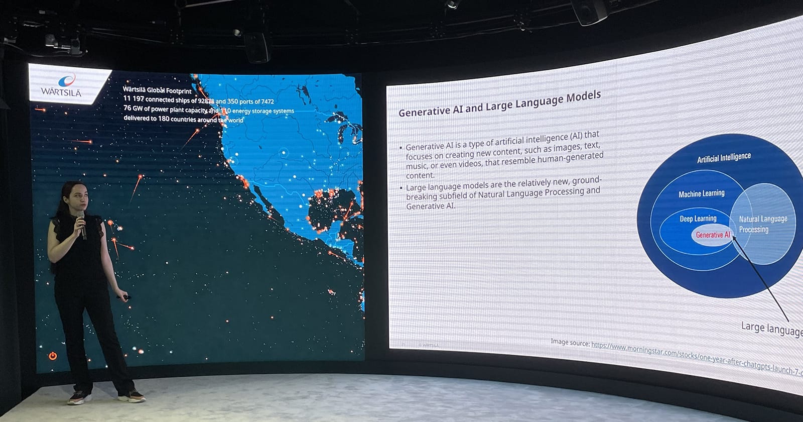 Andrea Kovalova löysi opintojen aikana kiinnostuksensa datan ja teknologian parista.
