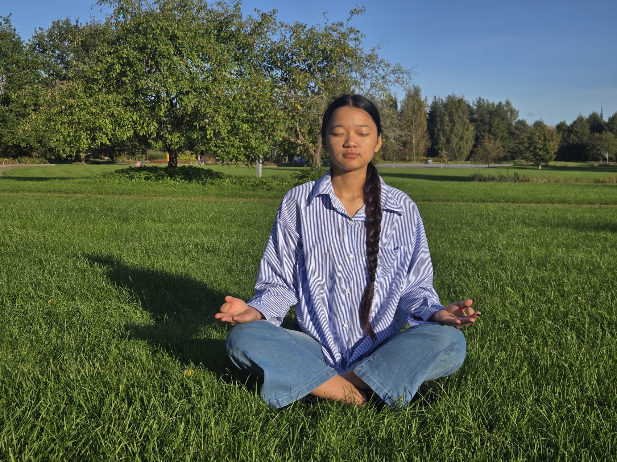 Elisha Limbu, an international nursing student