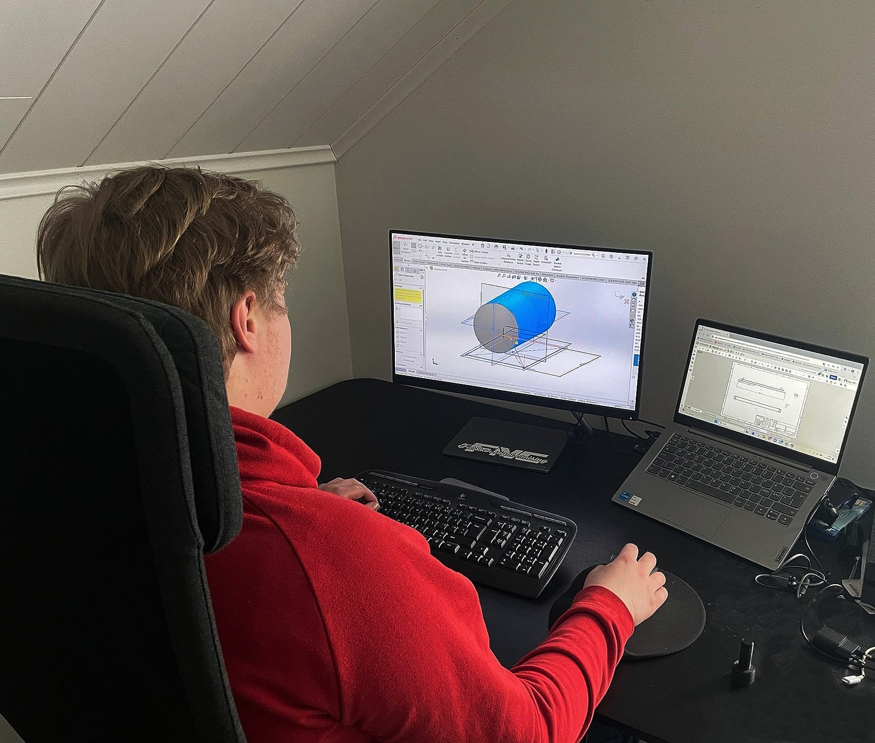 Konetekniikan opinnoissa käytetään muun muassa Solidworksia.